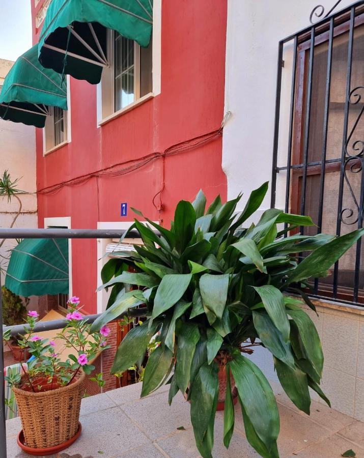 Holiday House - Casa De Sylvia Cullera Exterior photo